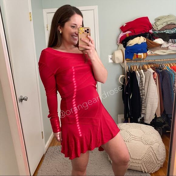 NWT ALEXIS Red Berry One Shoulder Sleeve Asymmetrical Mini Dress Cute Cocktail S - Picture 8 of 9